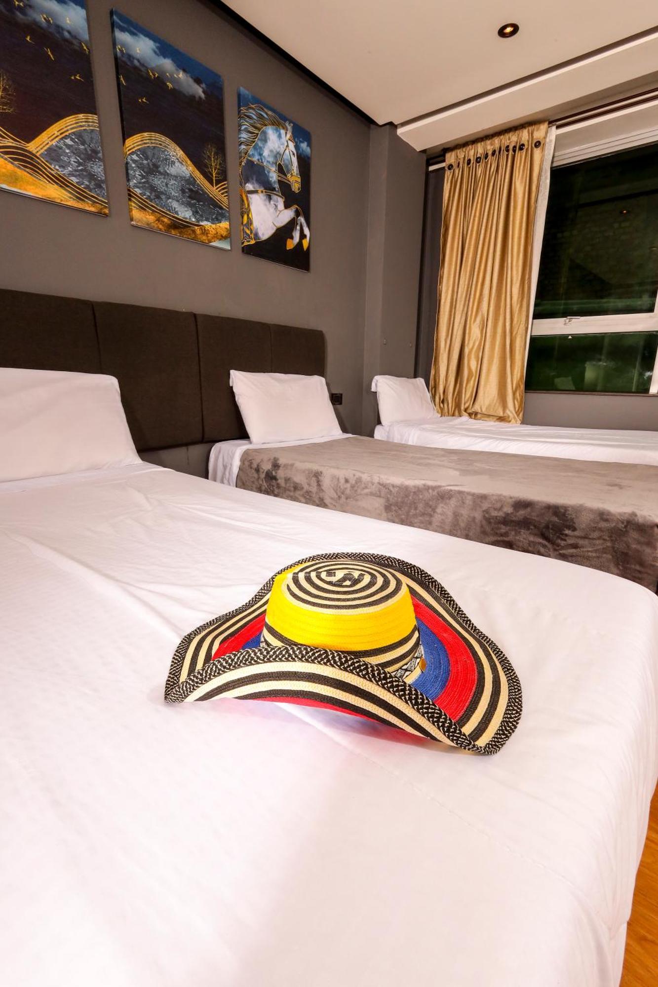 Hotel Htl بوغوتا المظهر الخارجي الصورة